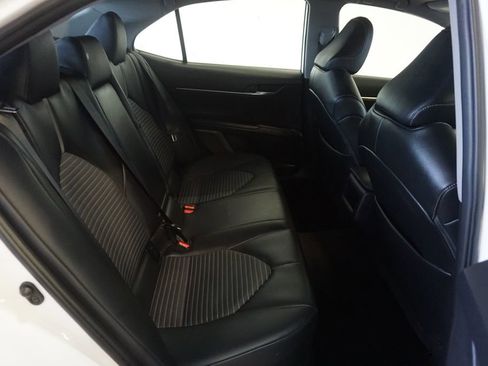 Used 2024 Toyota Camry SE AWD/4WD image 21