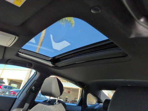 Used 2025 Honda Accord Sport image 14