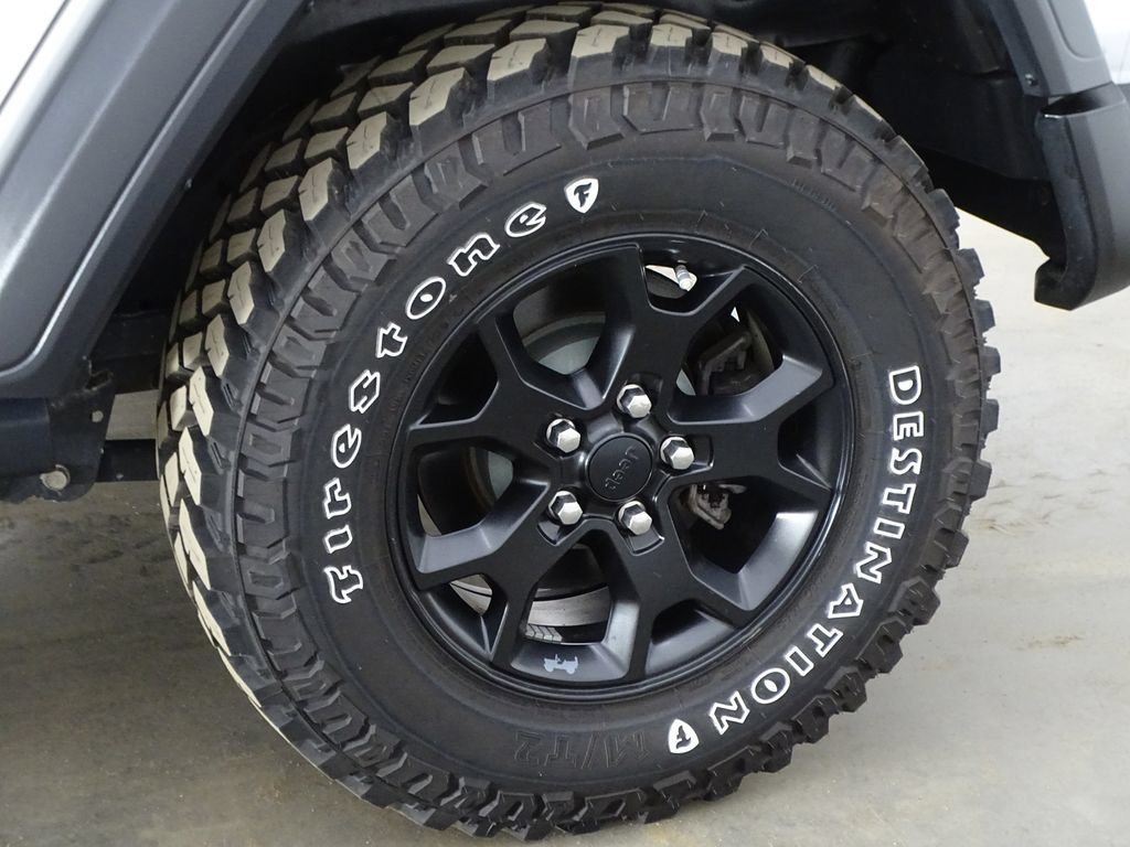 Used 2021 Jeep Wrangler Unlimited Sport AWD/4WD image 34
