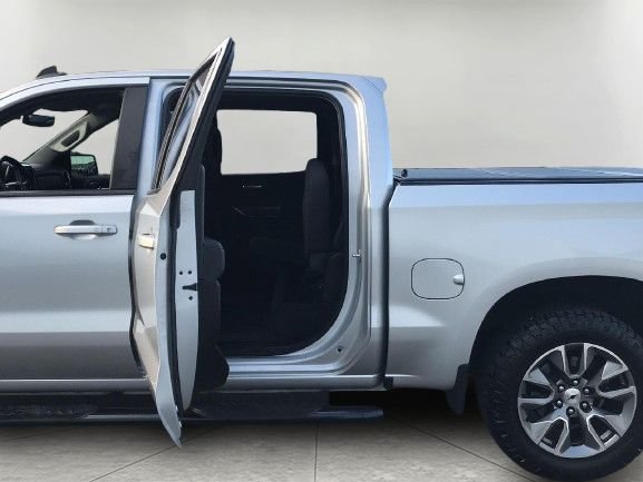 Used 2020 Chevrolet Silverado 1500 RST AWD/4WD image 21