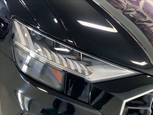 Used 2023 Audi Q8 Premium Plus image 29