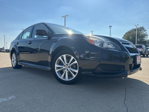 Used 2013 Subaru Legacy 2.5i Premium w/ All-Weather Pkg image 2