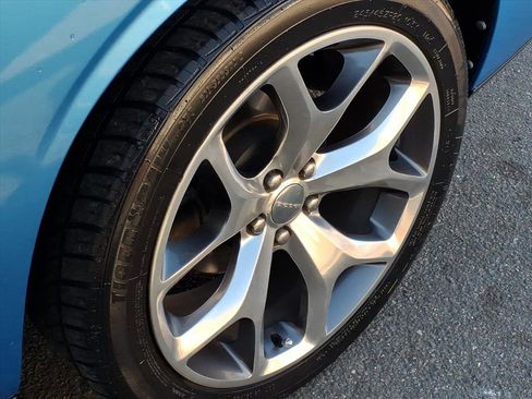 Used 2015 Dodge Challenger SXT Plus w/ Driver Convenience Group image 13