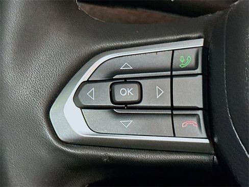 Used 2023 Jeep Compass Latitude w/ Convenience Group image 34