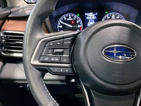 Used 2023 Subaru Outback Touring AWD/4WD image 18
