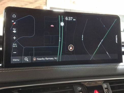 Used 2023 Genesis G70 3.3T image 14