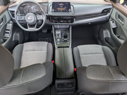 Used 2023 Nissan Rogue SV FWD image 22