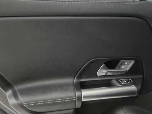 Used 2025 Mercedes-Benz GLA 250 image 62