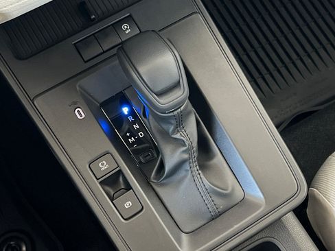 New 2026 Toyota Corolla Cross L FWD image 18