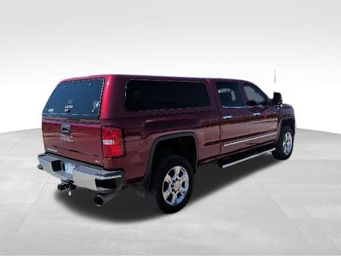 Used 2018 GMC Sierra 2500 SLT w/ Duramax Plus Package AWD/4WD image 3