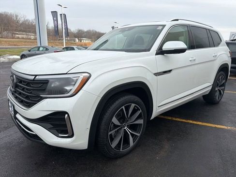 New 2026 Volkswagen Atlas SEL Premium R-Line AWD/4WD image 3
