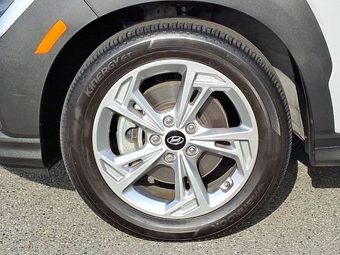 Used 2023 Hyundai Kona SEL w/ Cargo Package image 8