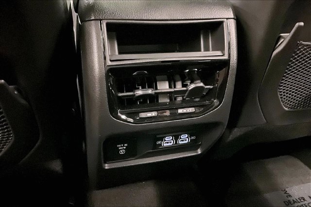 Used 2023 Jeep Grand Cherokee Altitude AWD/4WD image 32