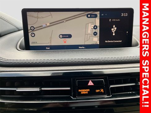 Used 2023 Acura MDX SH-AWD w/ Advance Package image 13