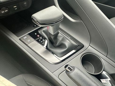 New 2026 Hyundai Elantra Sport FWD image 20