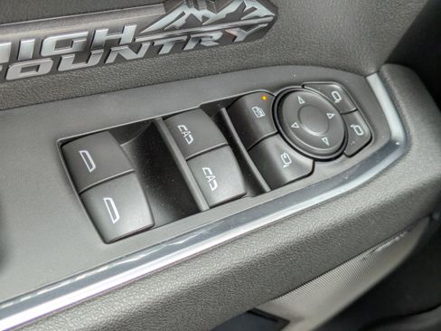 New 2026 Chevrolet Silverado 1500 High Country w/ Midnight Edition image 13
