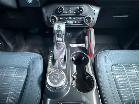 Used 2024 Ford Bronco Heritage Edition AWD/4WD image 26