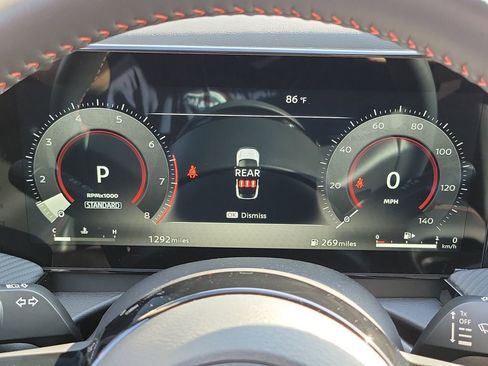 Used 2025 Nissan Kicks SR FWD image 7