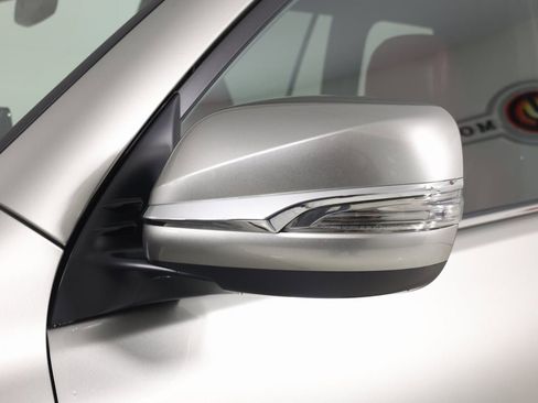 Used 2023 Lexus GX 460 Luxury w/ Sport Design Package image 48