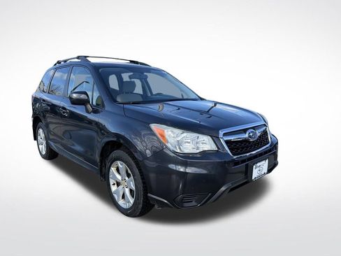 Used 2015 Subaru Forester 2.5i Premium w/ All-Weather Package image 2