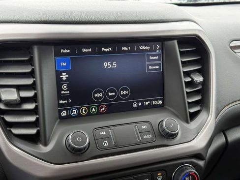 Used 2023 GMC Acadia AT4 w/ Technology Package image 27