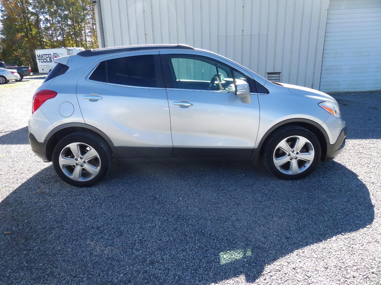 Used 2015 Buick Encore FWD image 1
