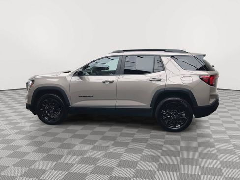Certified 2025 GMC Terrain Elevation w/ Technology Package II AWD/4WD image 35