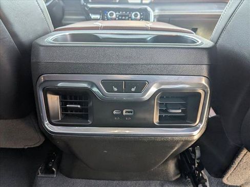 Used 2024 GMC Sierra 1500 Denali Ultimate AWD/4WD image 16