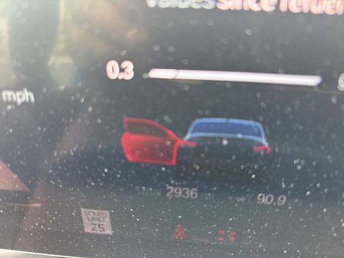 Used 2023 BMW 230i Coupe w/ Premium Package image 2