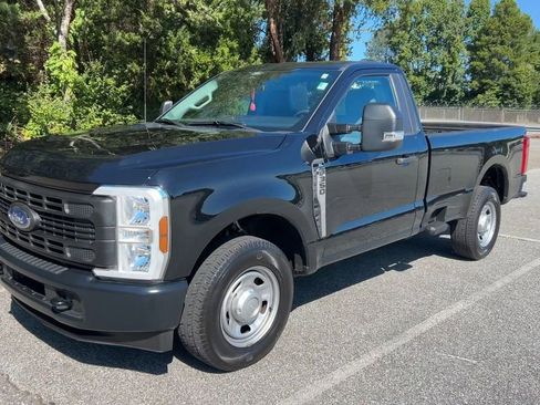 Used 2024 Ford F350 XL w/ Camper Package image 28