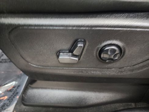 Used 2021 RAM 1500 Big Horn AWD/4WD image 14