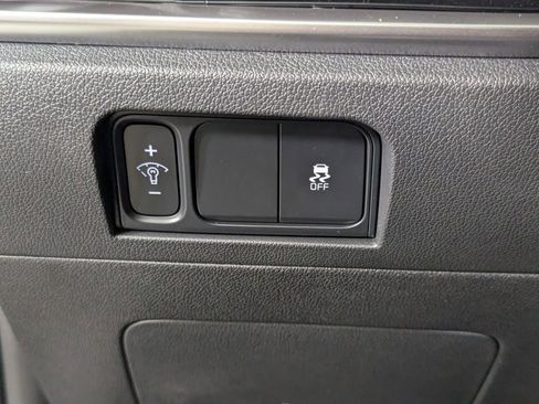 New 2026 Kia Sorento S FWD image 13