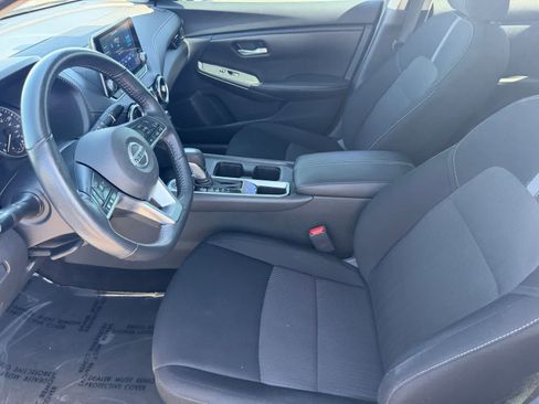 Certified 2022 Nissan Sentra SV w/ All-Weather Package FWD image 11