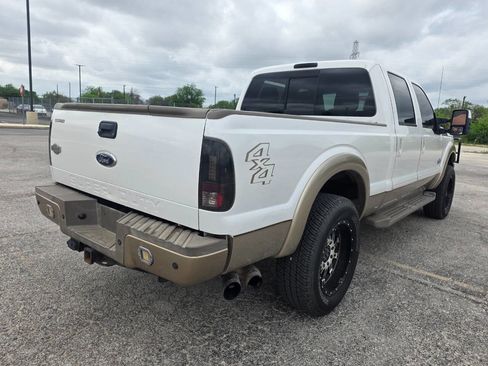 Used 2011 Ford F250 King Ranch image 4