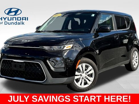 Used 2022 Kia Soul LX FWD image 1