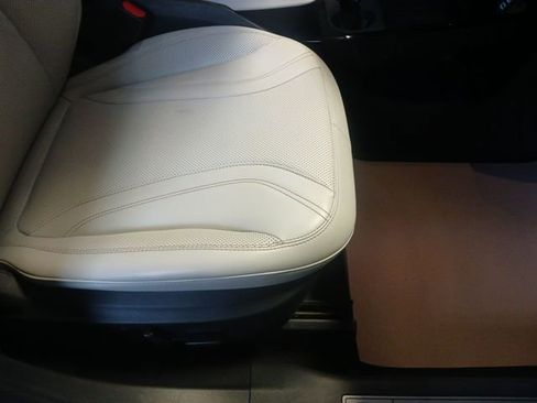 Certified 2022 Ford Mustang Mach-E Premium w/ Ice White Appearance Package image 59