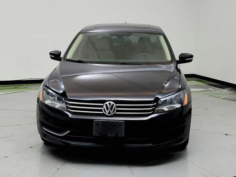 Used 2013 Volkswagen Passat 2.5 SE FWD image 2