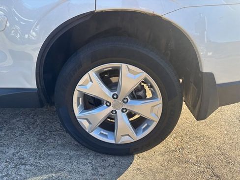 Used 2015 Subaru Forester 2.5i Premium w/ All-Weather Package image 29