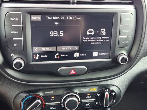 Certified 2025 Kia Soul LX FWD image 17
