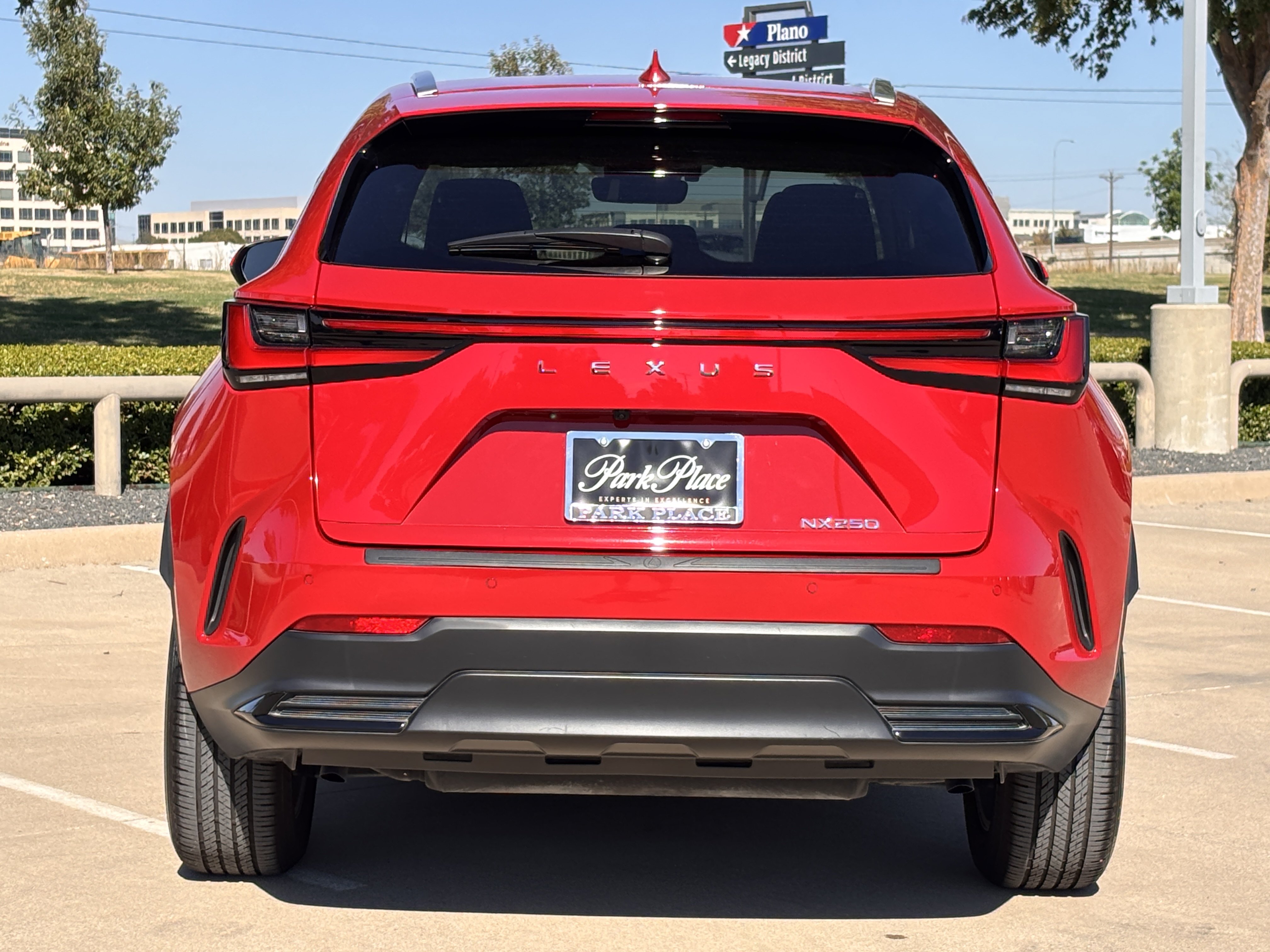 Certified 2025 Lexus NX 250 FWD w/ Accessory Package (2T) image 4