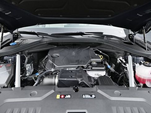 New 2026 Genesis GV70 2.5T AWD/4WD image 29