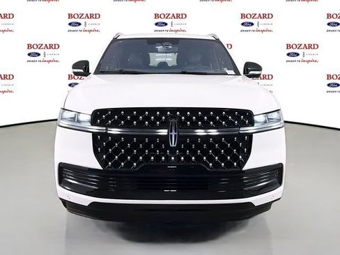 New 2025 Lincoln Navigator Black Label AWD/4WD image 2
