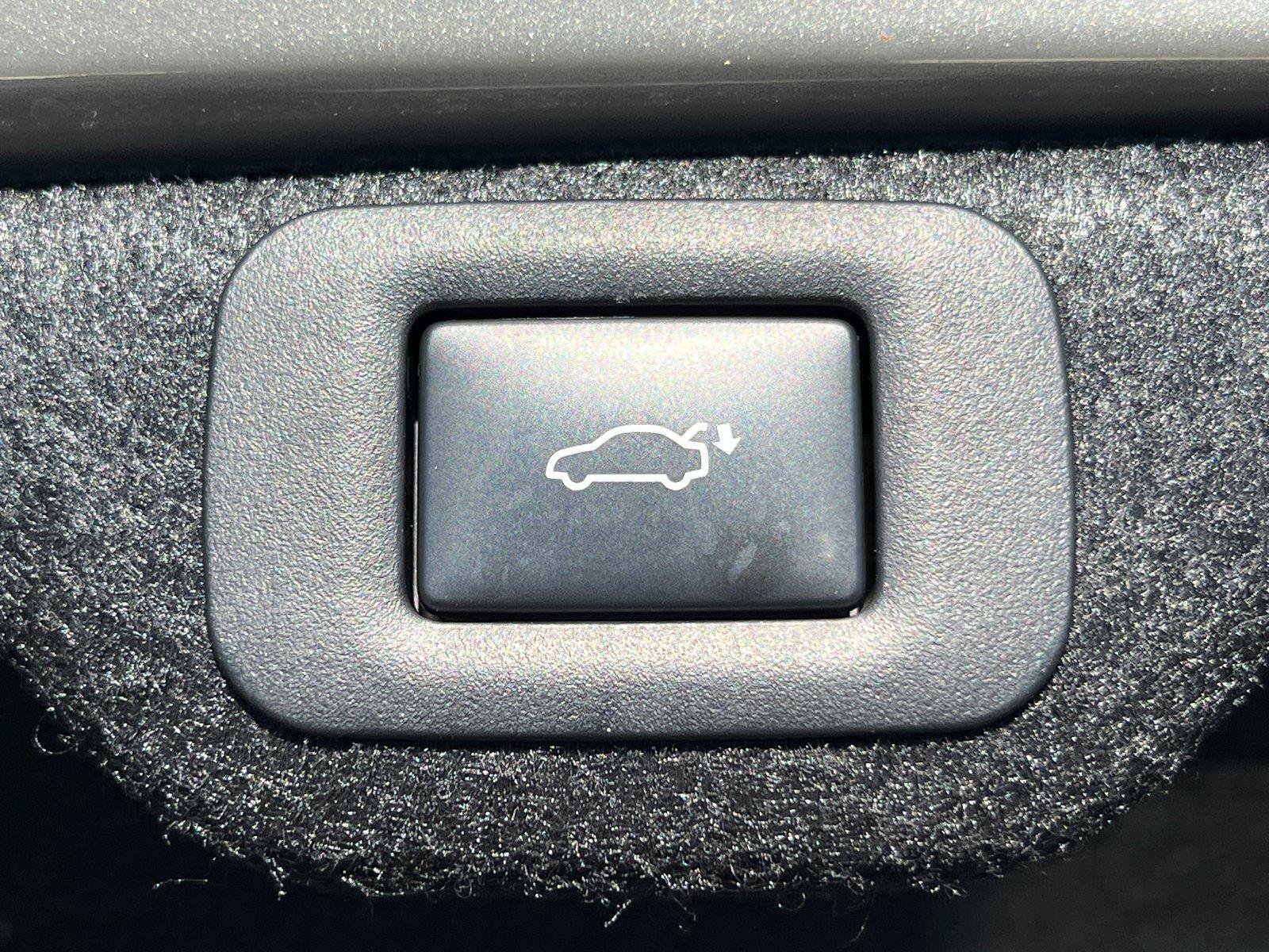 Used 2024 Lexus ES 350 w/ Premium Package FWD image 19