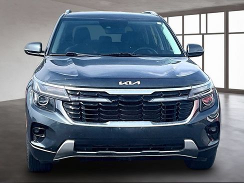 Used 2024 Kia Seltos S AWD/4WD image 4