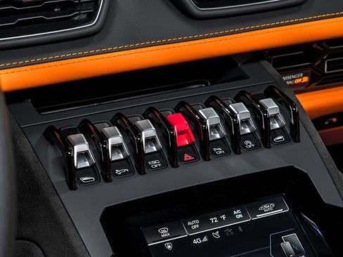 Used 2023 Lamborghini Huracan Tecnica RWD image 24