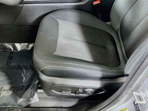 Used 2023 Jeep Grand Cherokee L Laredo w/ Luxury Tech Group I AWD/4WD image 18