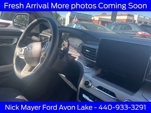 Used 2023 Ford Explorer XLT w/ Equipment Group 202A AWD/4WD image 11