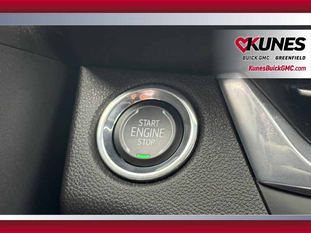 Used 2024 Buick Envista Preferred w/ Convenience I Package FWD image 30