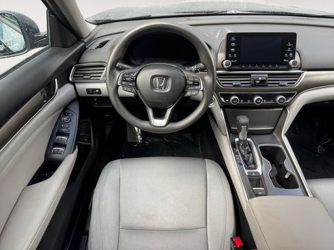 Used 2018 Honda Accord LX image 11