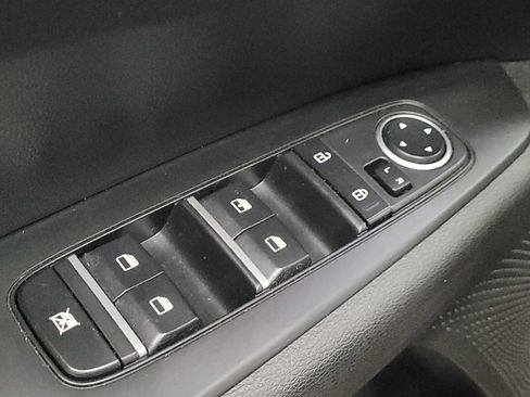 Used 2023 Kia Forte LXS image 27